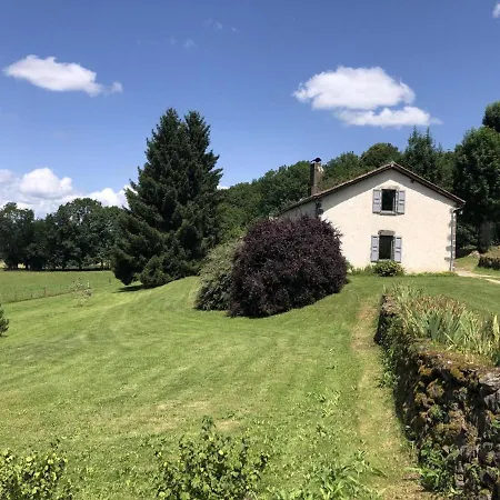 Aurillac, 4 Pieces, 6 Personnes - Fr-1-742-514 * Aurillac