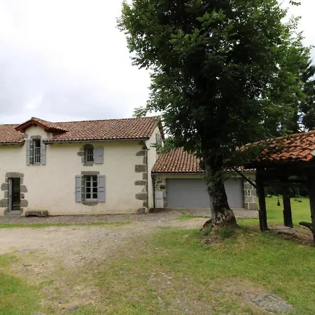 Aurillac, 4 Pieces, 6 Personnes - Fr-1-742-514 Holiday home *